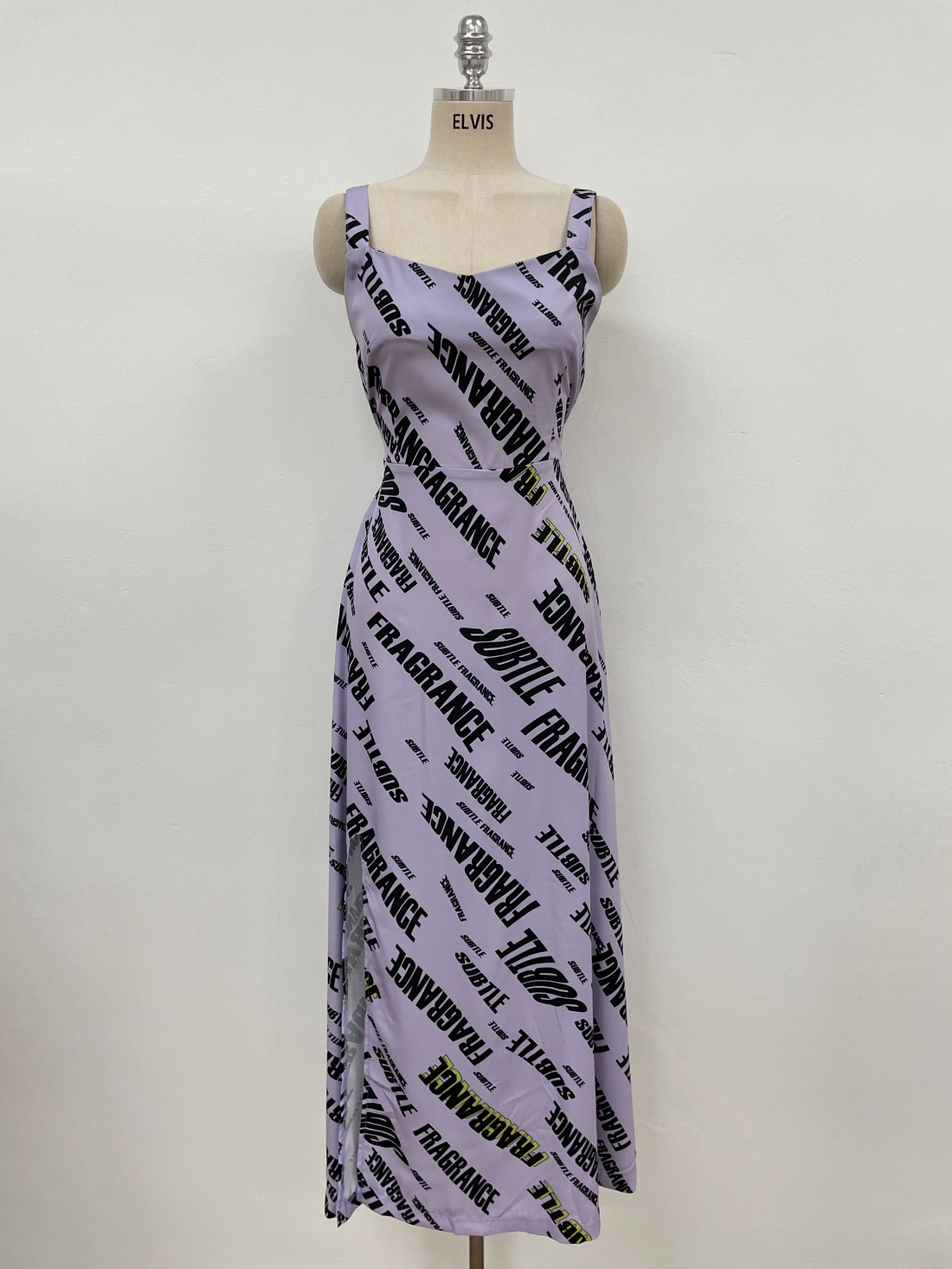 긴 드레스 라벤더 색상 이미지-S1L5